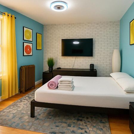 Modern Xl Queen Room Comfort & Character In Harlem Nova York Exterior foto